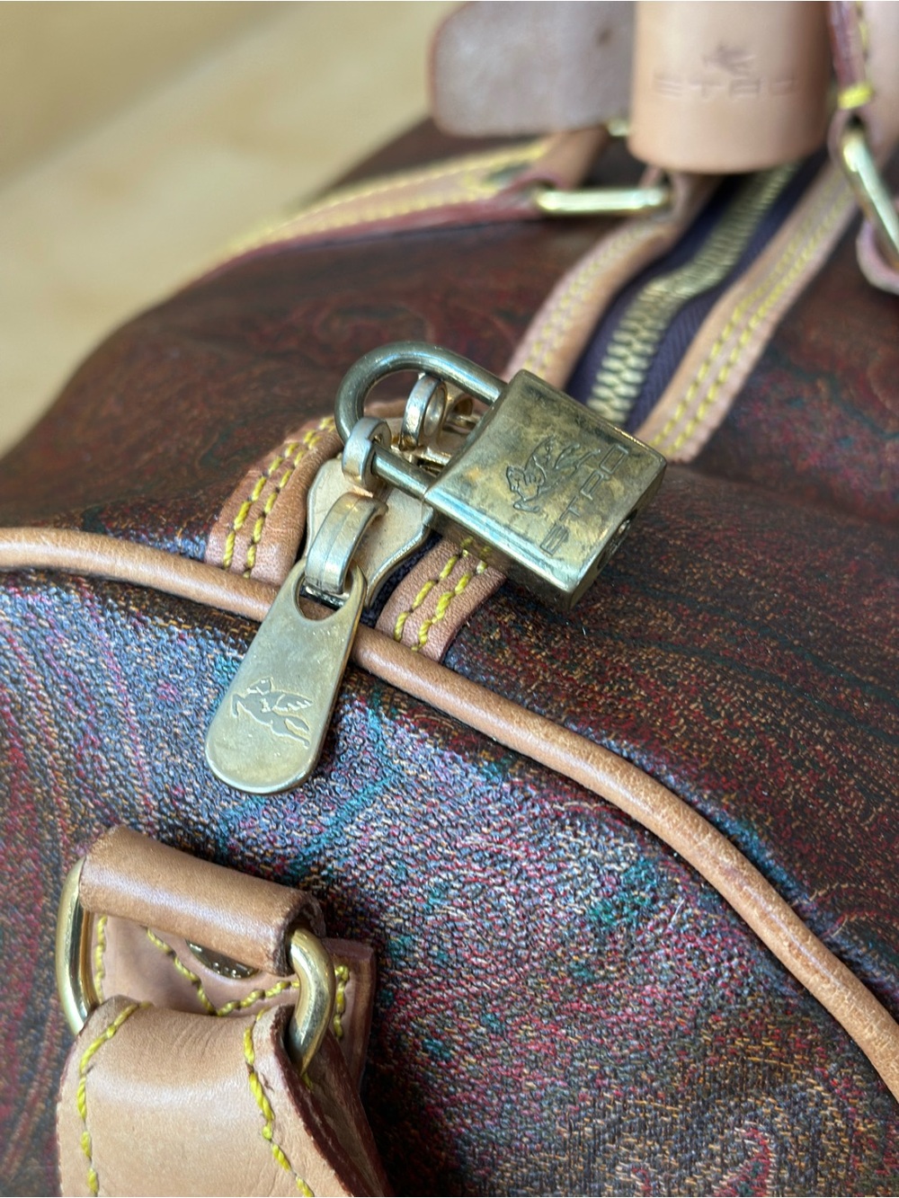 Etro Brown Paisley Travel Duffel with Tan Leather Trim 20" - Etro Weekender Bag! - Picture 13 of 15
